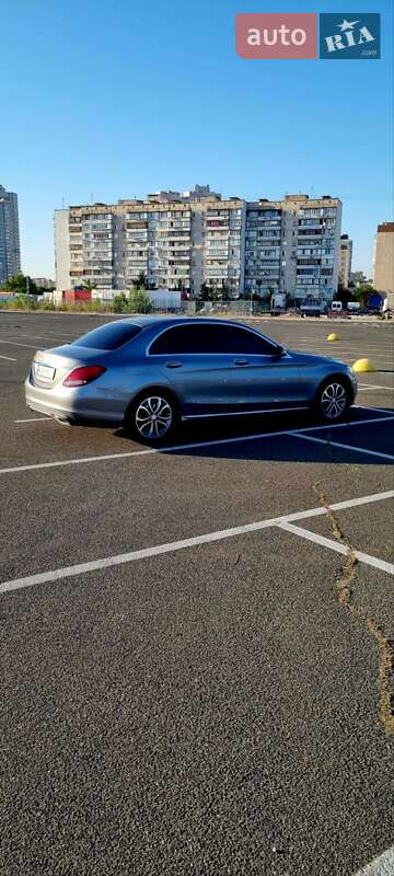 Седан Mercedes-Benz C-Class 2015 в Киеве