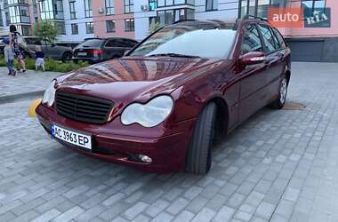 Універсал Mercedes-Benz C-Class 2001 в Голобах