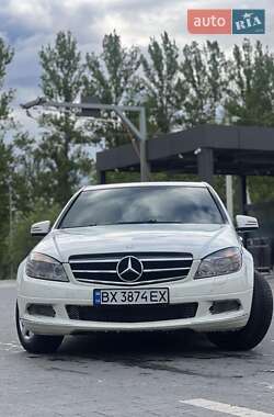 Седан Mercedes-Benz C-Class 2010 в Надвірній