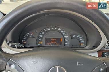 Седан Mercedes-Benz C-Class 2003 в 