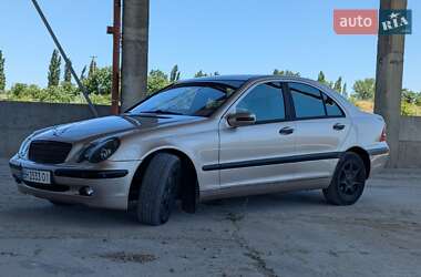 Седан Mercedes-Benz C-Class 2003 в 