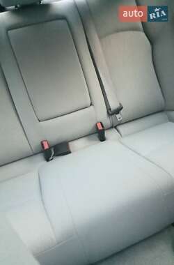 Седан Mercedes-Benz C-Class 2001 в 