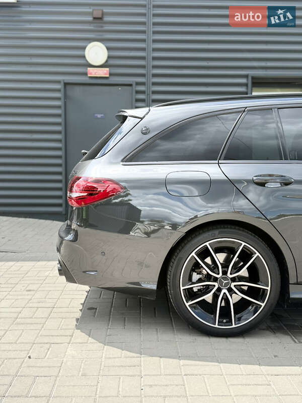 Універсал Mercedes-Benz C-Class 2019 в Києві