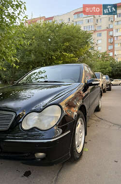 Седан Mercedes-Benz C-Class 2002 в 
