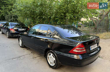 Седан Mercedes-Benz C-Class 2002 в 