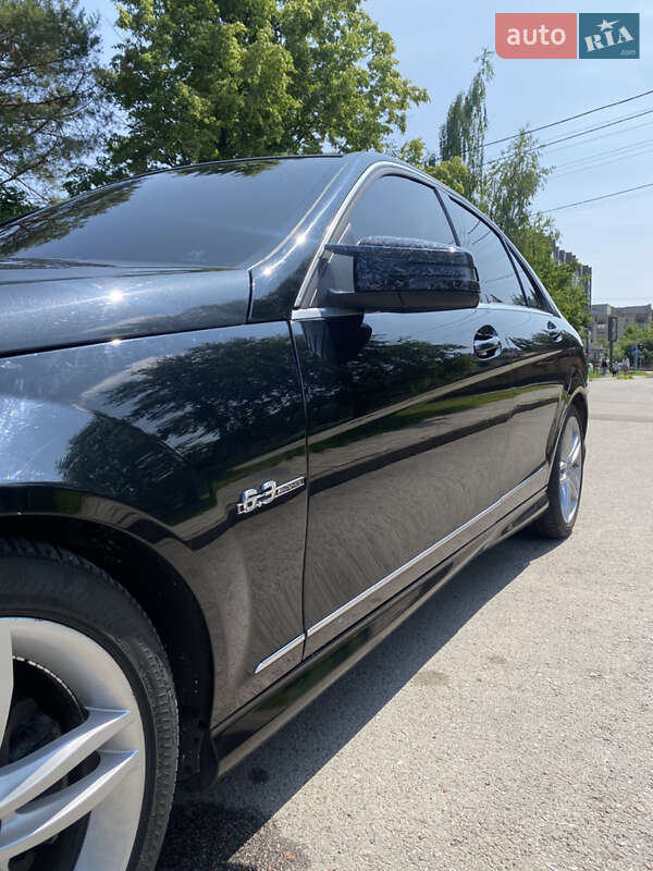 Седан Mercedes-Benz C-Class 2011 в Луцке