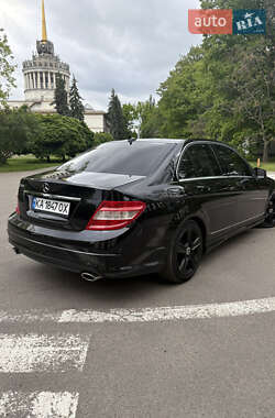 Седан Mercedes-Benz C-Class 2010 в 