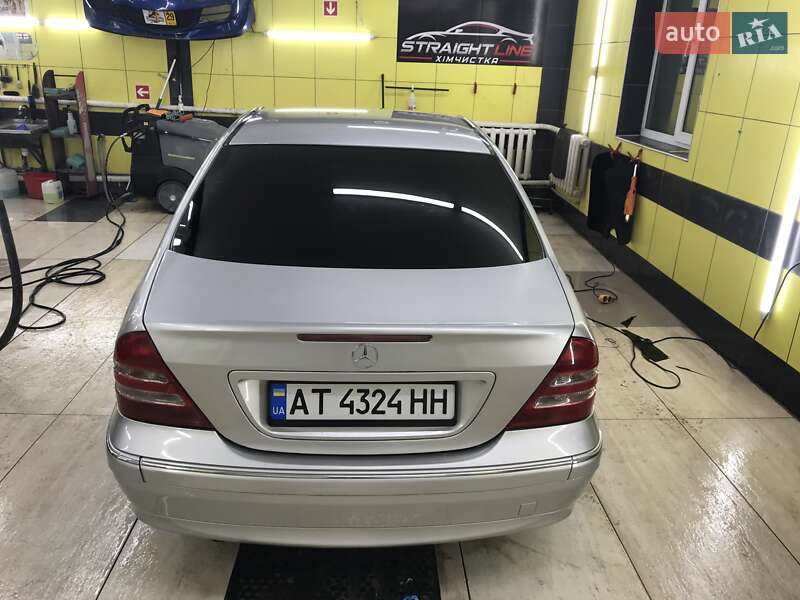 Седан Mercedes-Benz C-Class 2000 в Хмельницком