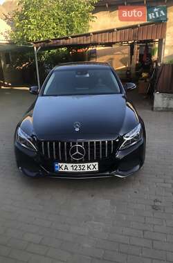 Седан Mercedes-Benz C-Class 2017 в Киеве