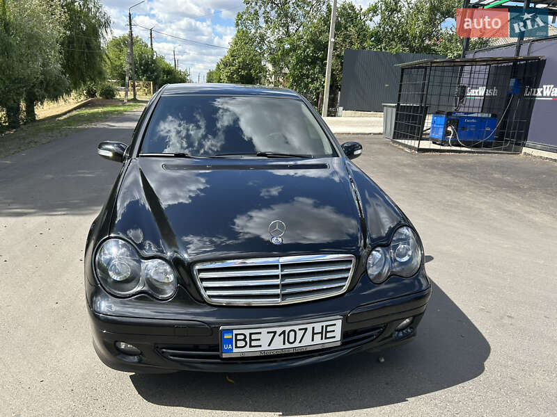 Седан Mercedes-Benz C-Class 2007 в Первомайске