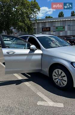 Универсал Mercedes-Benz C-Class 2017 в 