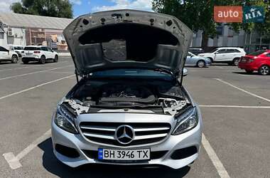 Универсал Mercedes-Benz C-Class 2017 в 