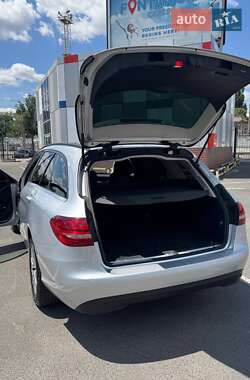 Универсал Mercedes-Benz C-Class 2017 в 