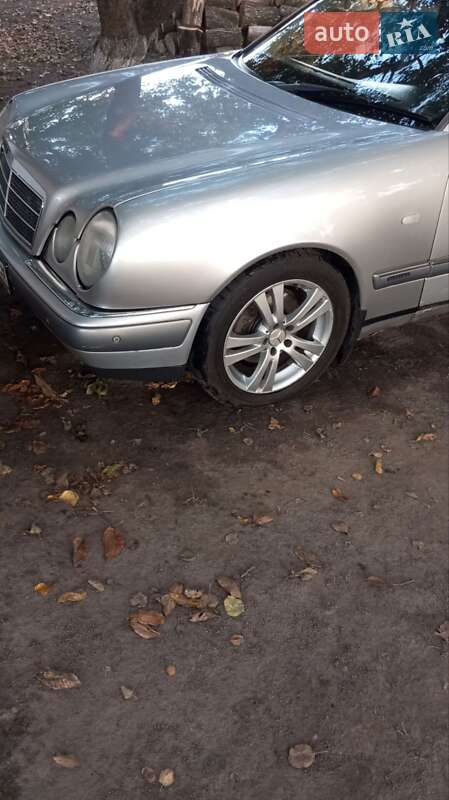 Седан Mercedes-Benz C-Class 1997 в Андрушевке фото 3 Седан Mercedes-Benz C-Class 1997 в Андрушевке