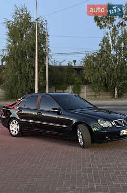 Седан Mercedes-Benz C-Class 2006 в 