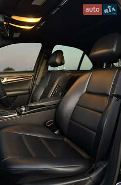 Седан Mercedes-Benz C-Class 2012 в 