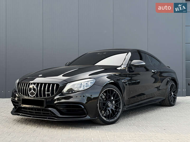 Mercedes-Benz C-Class 2021