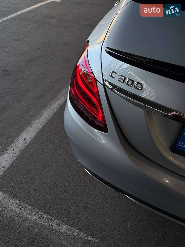 Седан Mercedes-Benz C-Class 2015 в Харькове
