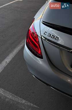 Седан Mercedes-Benz C-Class 2015 в 