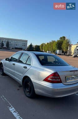 Седан Mercedes-Benz C-Class 2002 в 