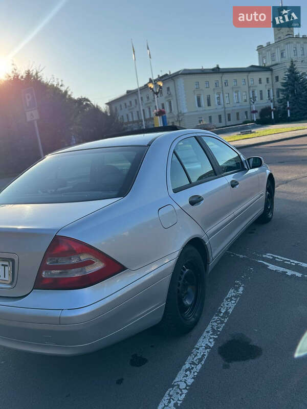 Седан Mercedes-Benz C-Class 2002 в Хмельницком