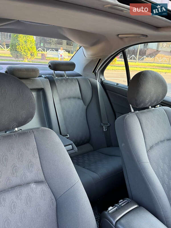 Седан Mercedes-Benz C-Class 2002 в Хмельницком