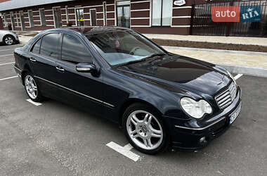 Седан Mercedes-Benz C-Class 2005 в Умані
