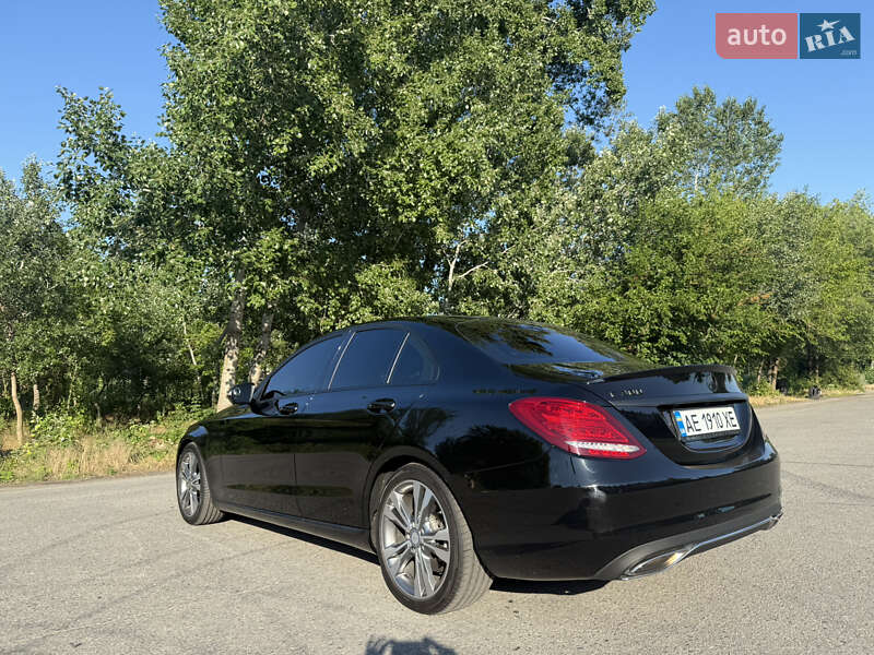 Седан Mercedes-Benz C-Class 2015 в Ивано-Франковске