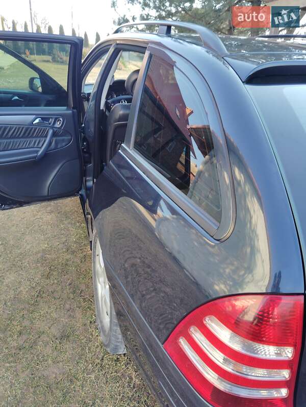 Универсал Mercedes-Benz C-Class 2004 в Дрогобыче фото 9 Универсал Mercedes-Benz C-Class 2004 в Дрогобыче