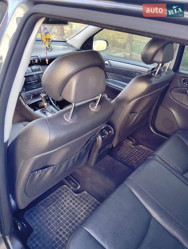 Универсал Mercedes-Benz C-Class 2004 в Дрогобыче фото 12 Универсал Mercedes-Benz C-Class 2004 в Дрогобыче