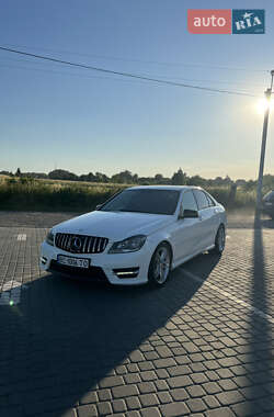 Седан Mercedes-Benz C-Class 2012 в Львові