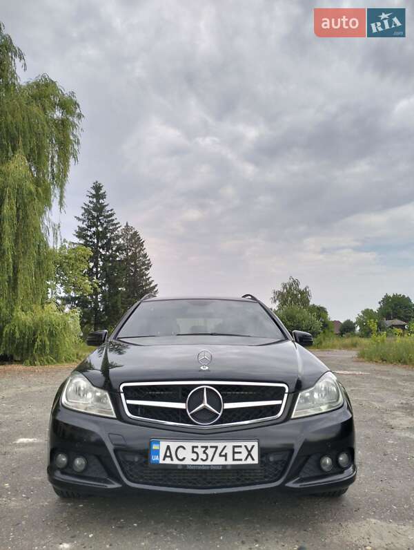 Универсал Mercedes-Benz C-Class 2011 в Рожище фото 4 Универсал Mercedes-Benz C-Class 2011 в Рожище
