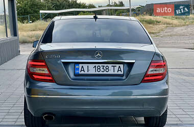 Седан Mercedes-Benz C-Class 2011 в 