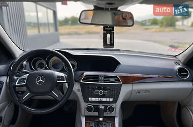 Седан Mercedes-Benz C-Class 2011 в 