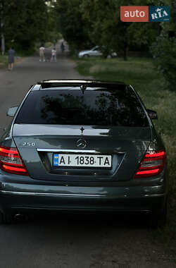 Седан Mercedes-Benz C-Class 2011 в 