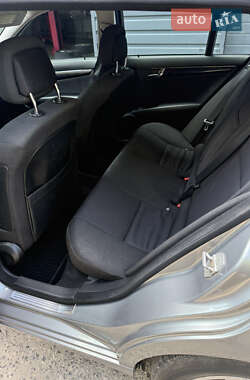 Универсал Mercedes-Benz C-Class 2008 в 
