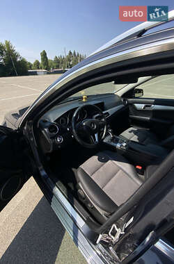 Универсал Mercedes-Benz C-Class 2013 в 