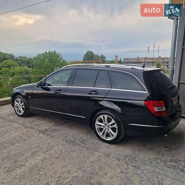 Универсал Mercedes-Benz C-Class 2012 в Тернополе