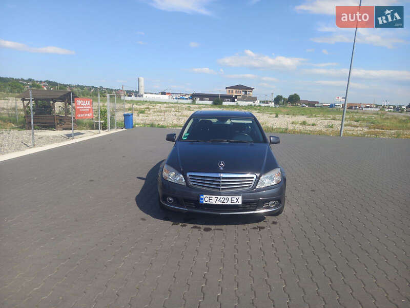 Mercedes-Benz C-Class 2010