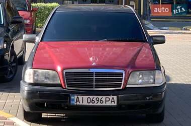 Седан Mercedes-Benz C-Class 1994 в Бучі