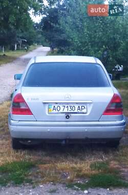 Седан Mercedes-Benz C-Class 1994 в 