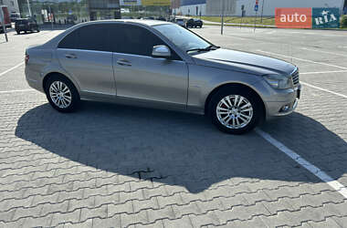 Седан Mercedes-Benz C-Class 2009 в 
