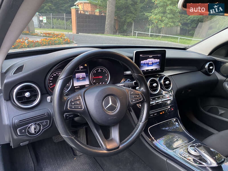 Універсал Mercedes-Benz C-Class 2015 в Києві
