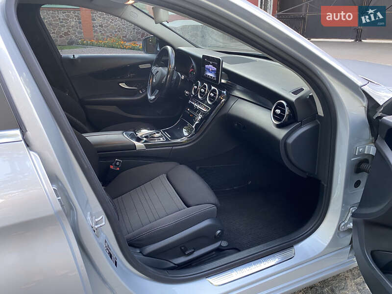 Універсал Mercedes-Benz C-Class 2015 в Києві