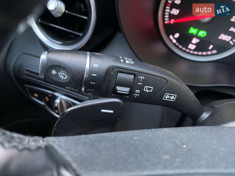 Універсал Mercedes-Benz C-Class 2015 в Києві