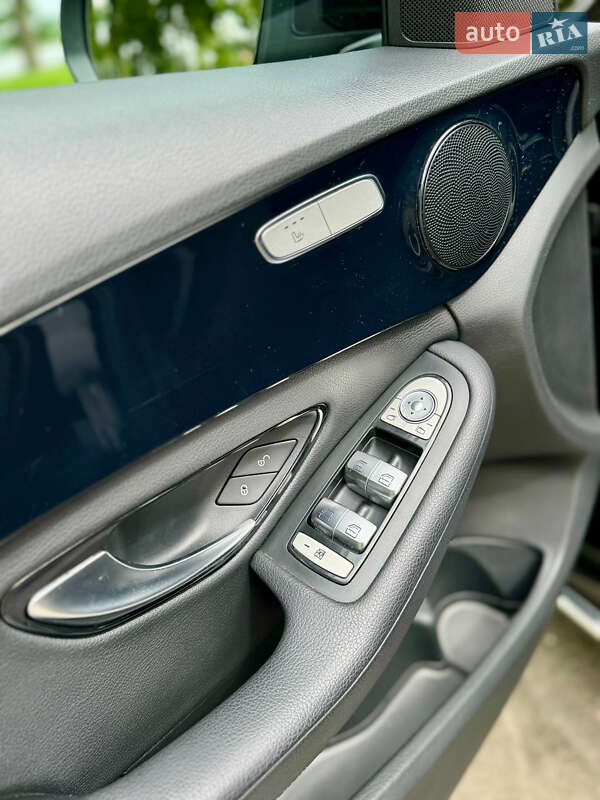 Седан Mercedes-Benz C-Class 2015 в Києві