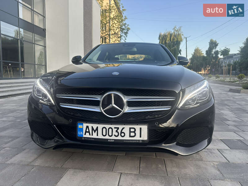 Седан Mercedes-Benz C-Class 2015 в Києві фото 4 Седан Mercedes-Benz C-Class 2015 в Києві