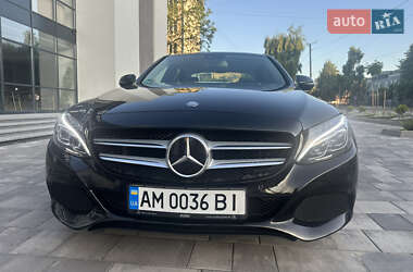 Седан Mercedes-Benz C-Class 2015 в 