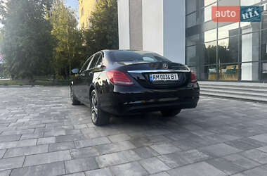 Седан Mercedes-Benz C-Class 2015 в 
