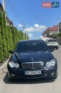 Седан Mercedes-Benz C-Class 2007 в 